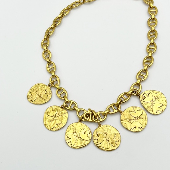 🔶NICKY BUTLER Fashion Collection Gold-Tone Dove Medallion 19" Necklace NEW NB - Picture 4 of 12